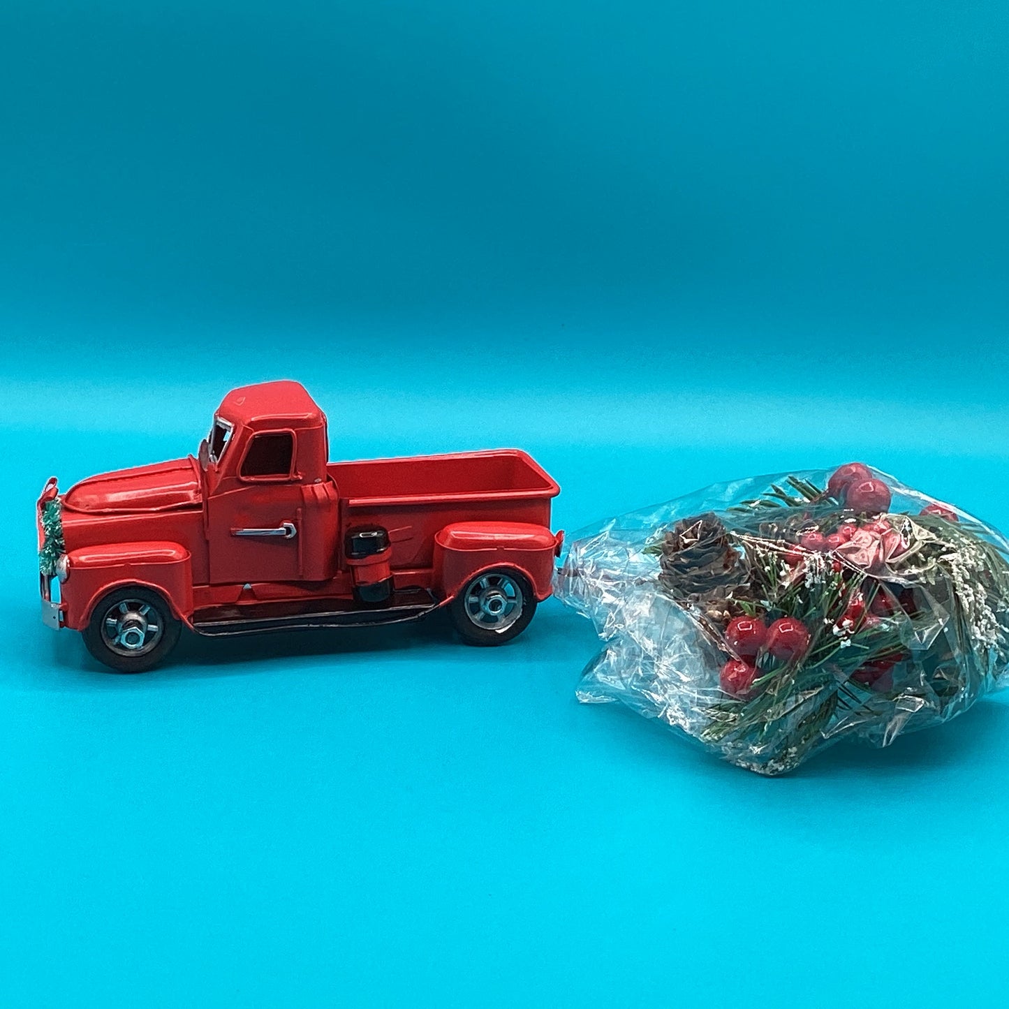 Christmas Red Truck Decor Red Truck Gift Metal Small Cute Farm Car Decor